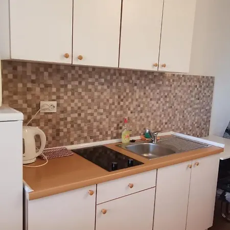 Andrija Apartment *