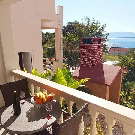 Andrija Apartment *