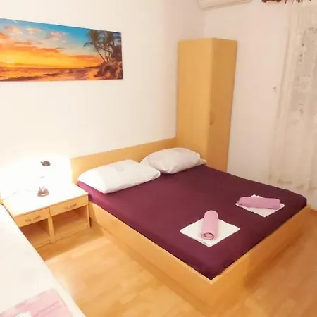 Apartment Andrija *