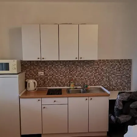 Apartment Andrija *
