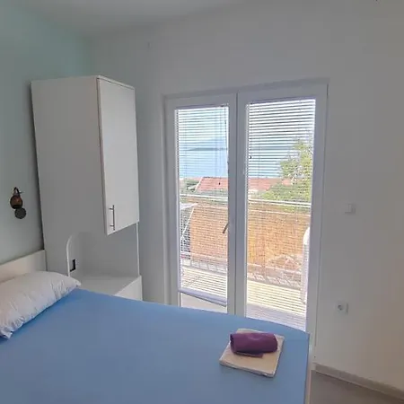 Apartment Andrija *